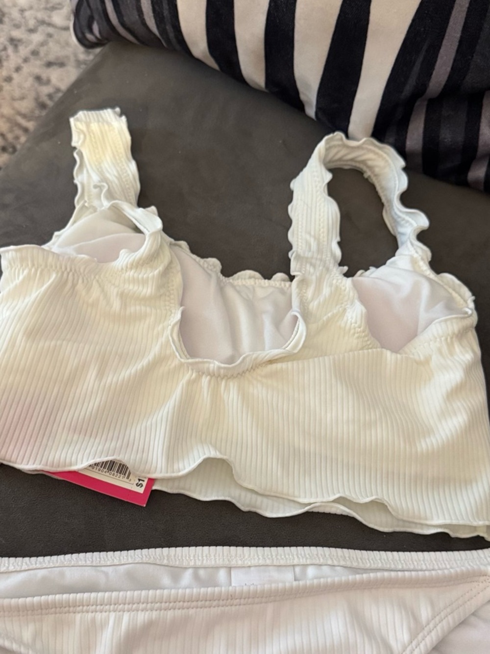 Xhilaration White Ribbed Ruffle Bikini Set - Picture 2 of 10